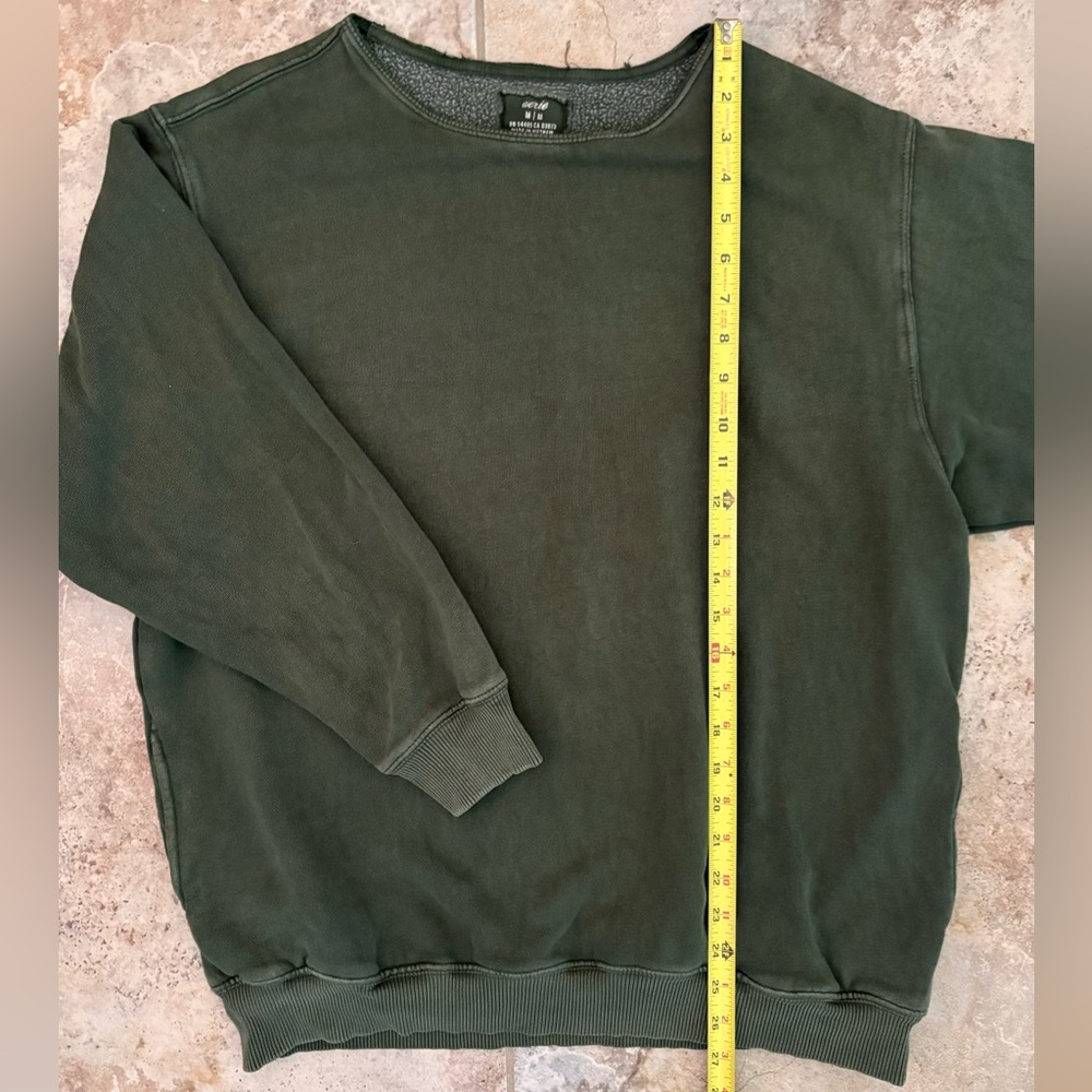 Aerie Women’s M Olive Green Crew Neck Sweater Pullover Pockets Athleisure Cozy - Picture 8 of 12